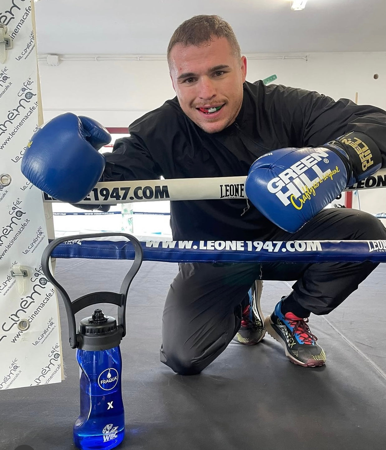 WBC X Fraqua Bottle in Fraqua Blue - Fraqua®